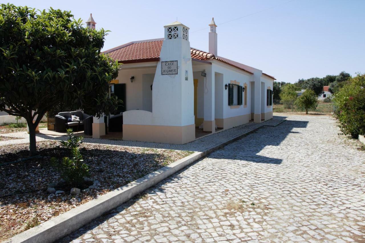Guest House Alfarrobeiras Albufeira Kültér fotó