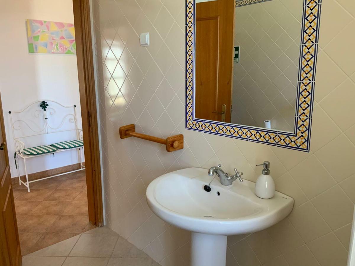 Guest House Alfarrobeiras Albufeira Kültér fotó