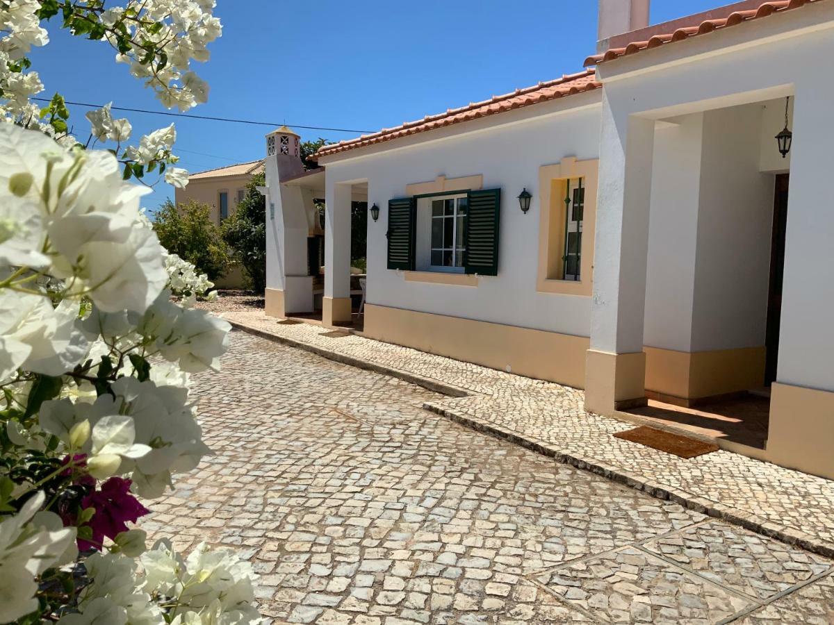 Guest House Alfarrobeiras Albufeira Kültér fotó
