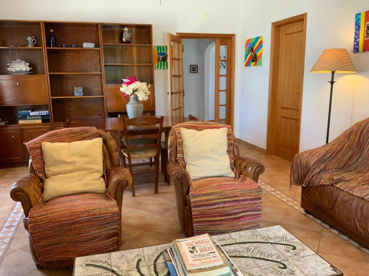 Guest House Alfarrobeiras Albufeira Kültér fotó